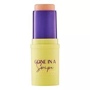 LWYA Gone In A Swipe Foundation Light New In Box